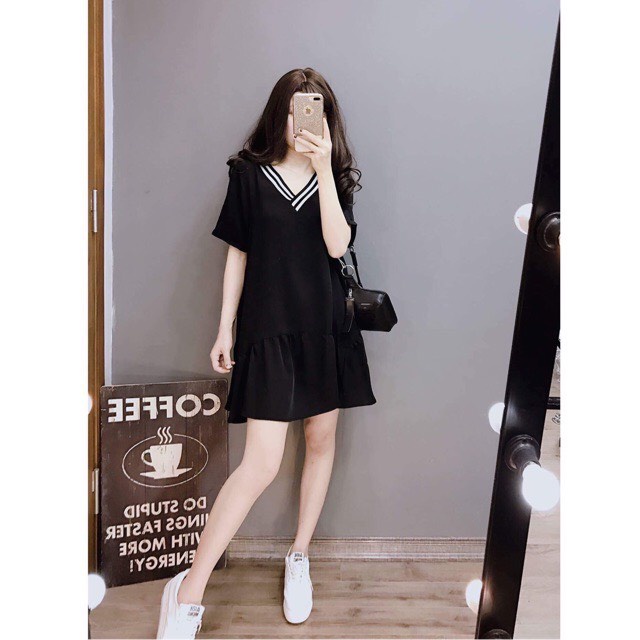 Đầm Suông Cổ V Phối Viền Đuôi Cá Siêu Đẹp