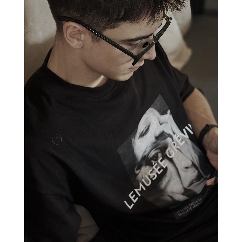 Áo phông nam đen Grévin Le Musée Oversized fit