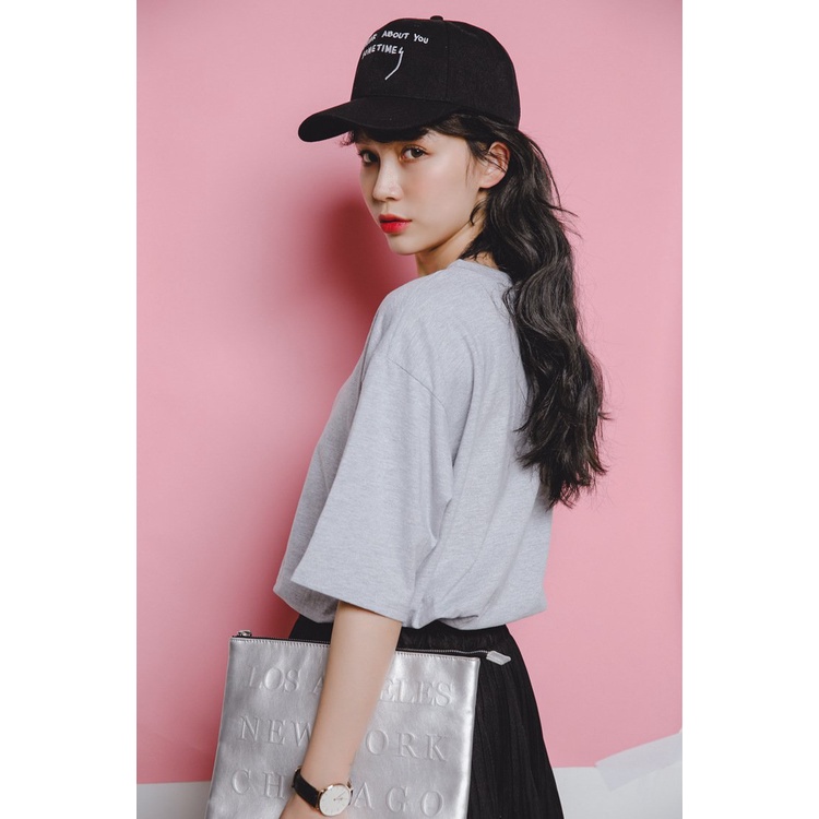 Áo thun nữ cổ tròn tay lỡ form rộng oversize chất cotton mềm mịn A03