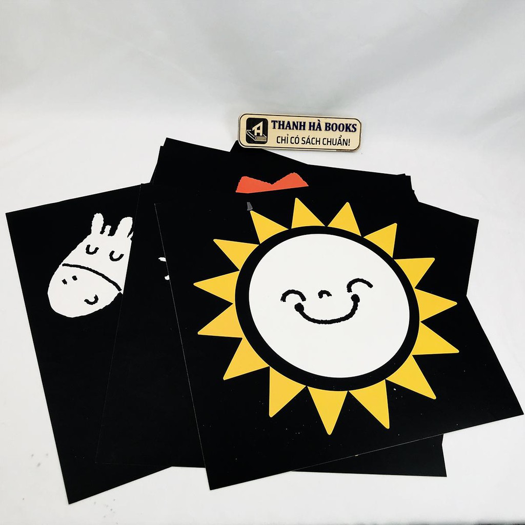 Sách - Sticker kích thích thị giác cho trẻ sơ sinh - Combo 3 bộ tùy chọn - 18 stickers khổ siêu to khổng lồ MUKI 30x30cm