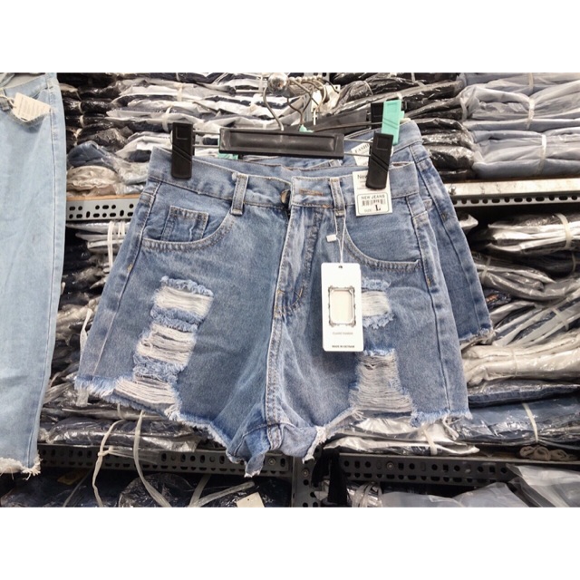 Quần Jeans Đùi Rách Hai Bên QJ135