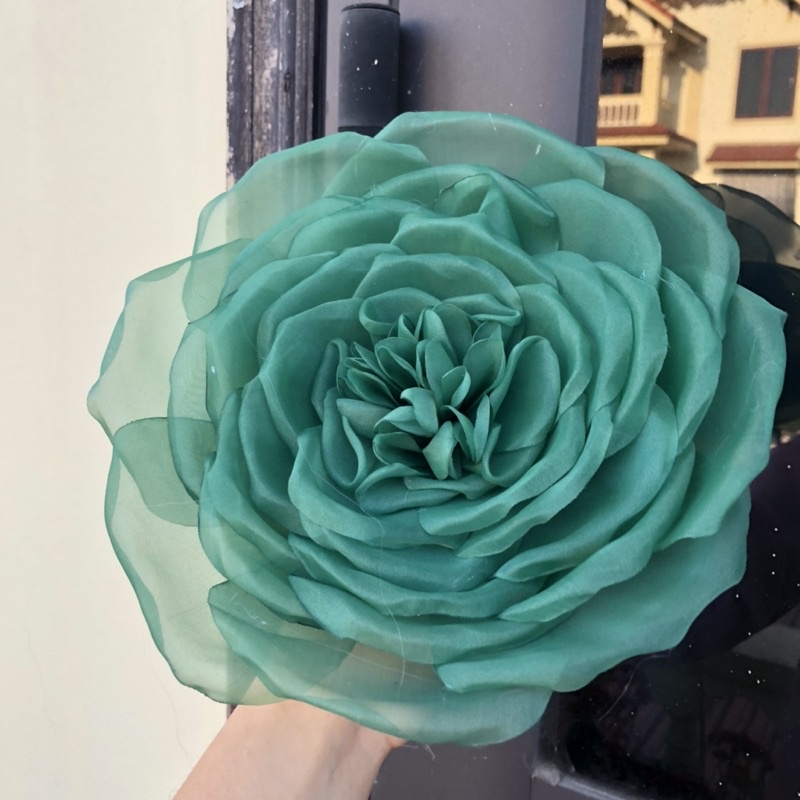 Hoa cài áo cover Stefanni size 20cm