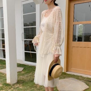 Áo cardigan đi biển áo ren đi biển