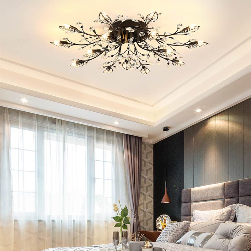 Đèn Ốp Trần Khổng Tước phong cách Độc Đáo và Sang Trọng