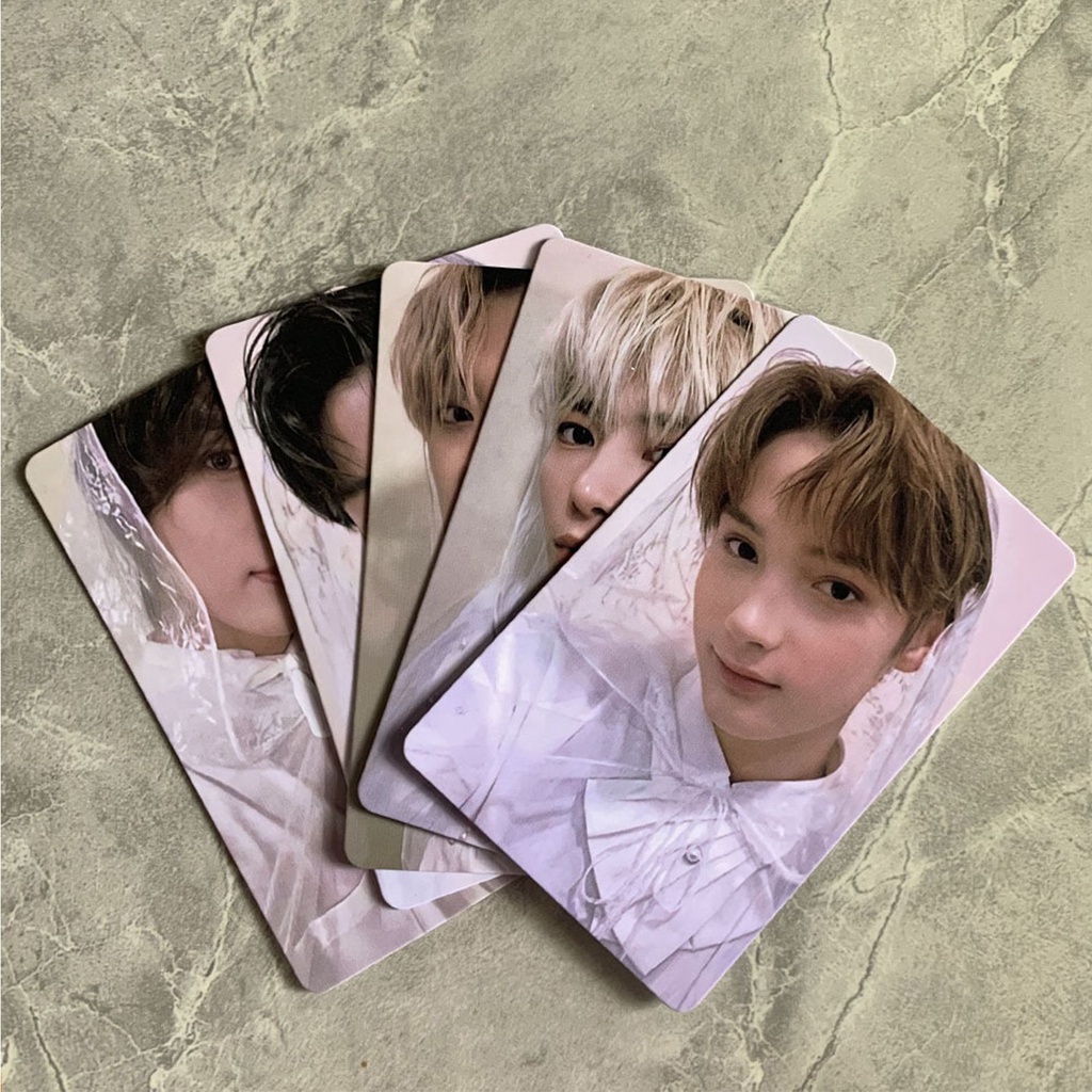 Set 5 tấm thẻ ảnh lomo hình thành viên nhóm nhạc TXT Together 2021
