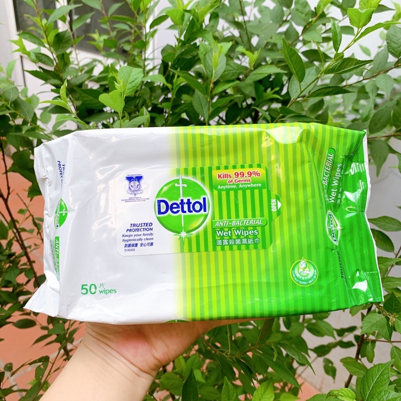 Khăn ướt DETTOL kháng khuẩn làm sạch da và kháng khuẩn 99,9% 50 miếng hàng cty DKSH
