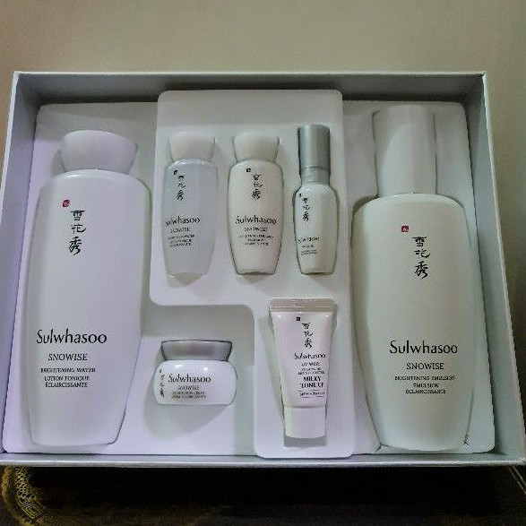 Set Sulwhasoo dưỡng trắng da bạch sâm