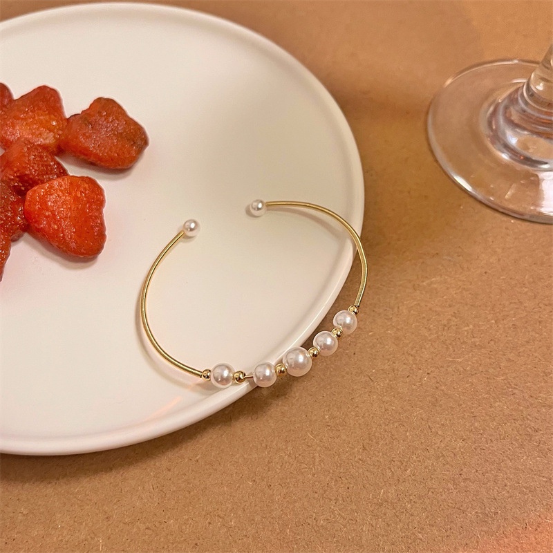 Vòng Tay Đính Hạt Ngọc Trai Nhân Tạo Sang Trọng Dành Cho Nữ