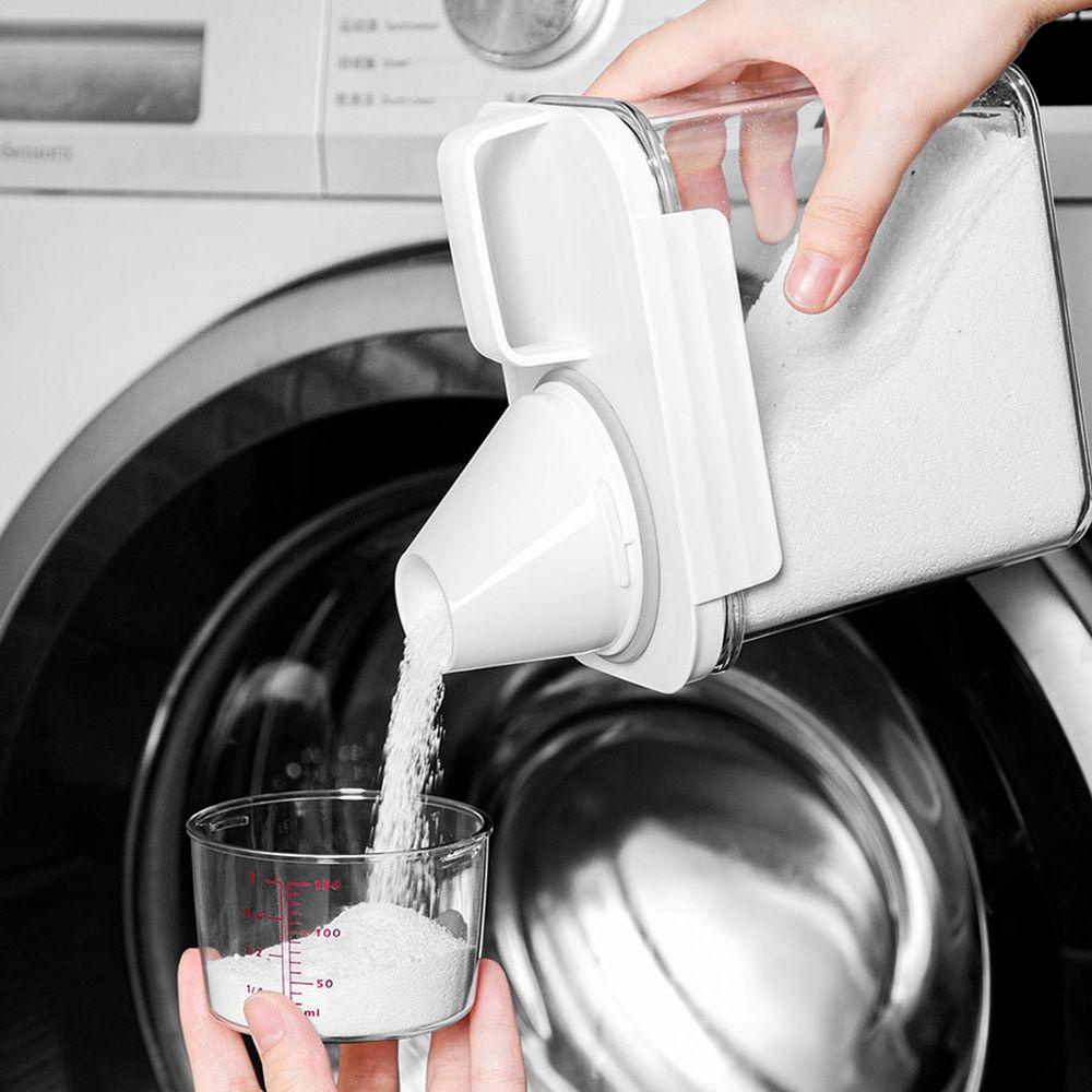 YIYU Hộp đựng chất tẩy rửa có cốc đong tiện dụng