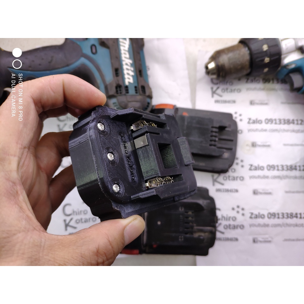 Đế chuyển chân pin máy Makita, máy tàu 18V-21V loại 2 chân và 3 chân sang dùng pin Milwaukee M18