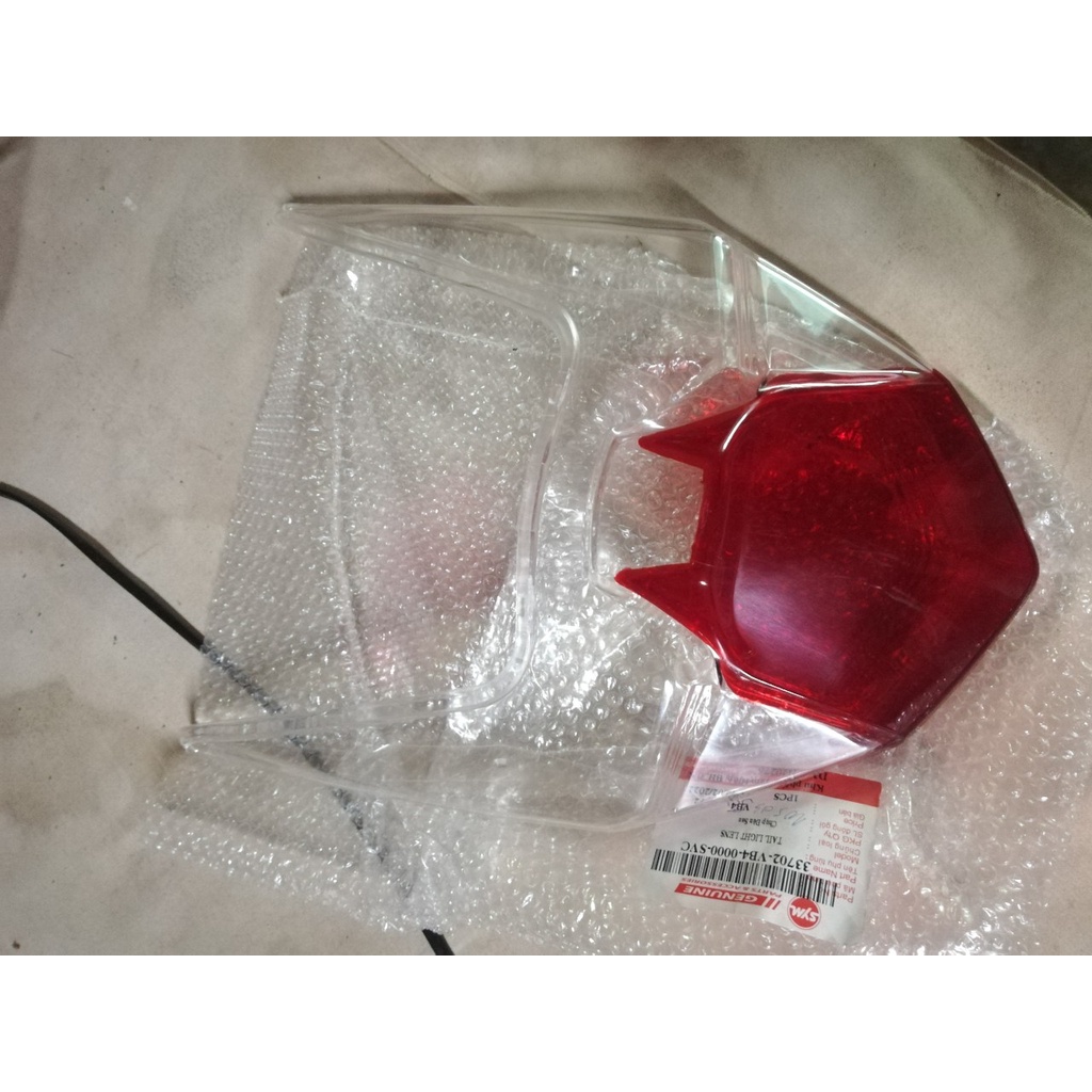 Chụp đèn hậu xe sym Galaxy 50cc