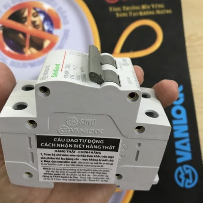 Cầu dao tự động loại 2 cực sino.