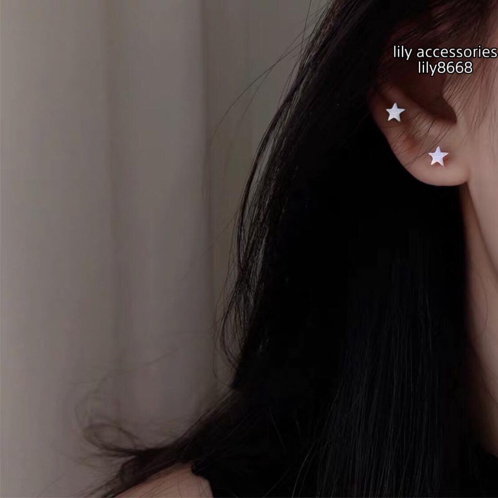 khuyên tai ngôi sao không gỉ