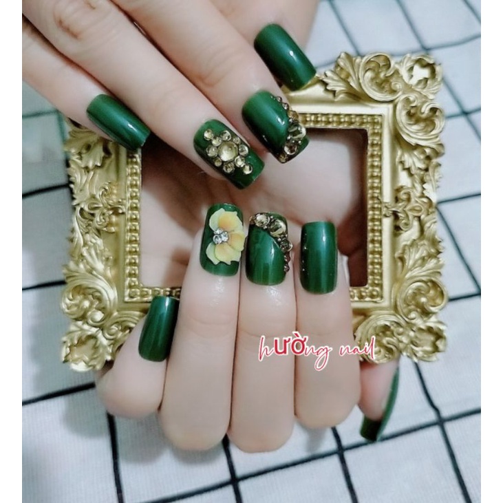 bộ 24 móng tay giả thiết kế