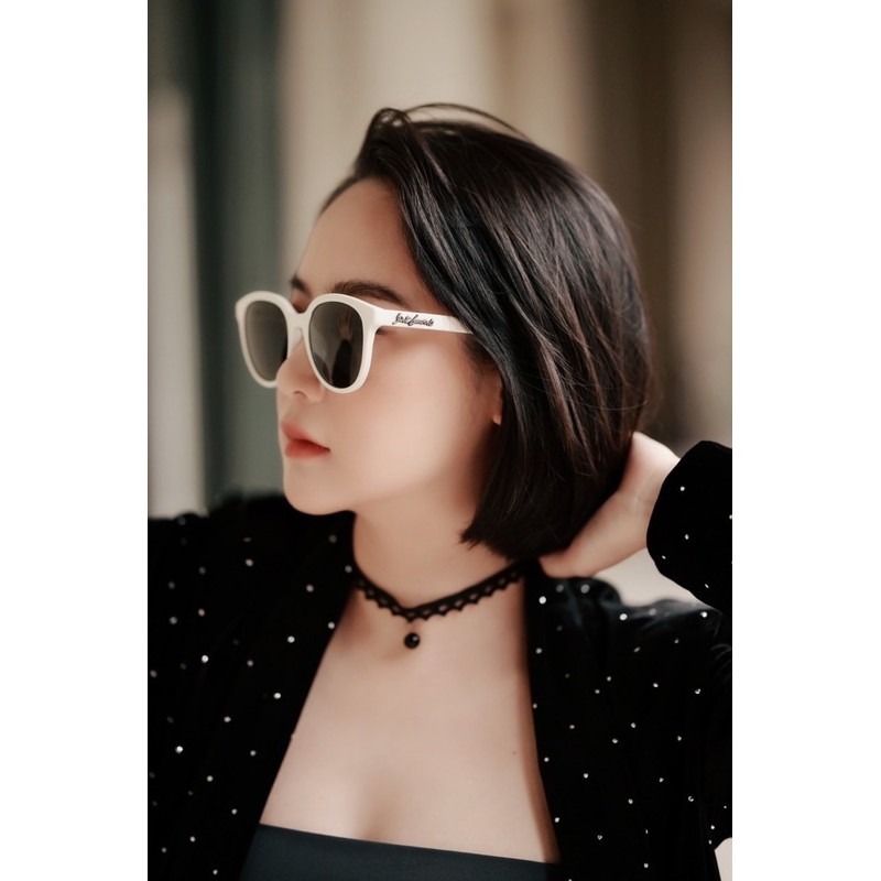 Mắt kính mát YSL trắng xuynh