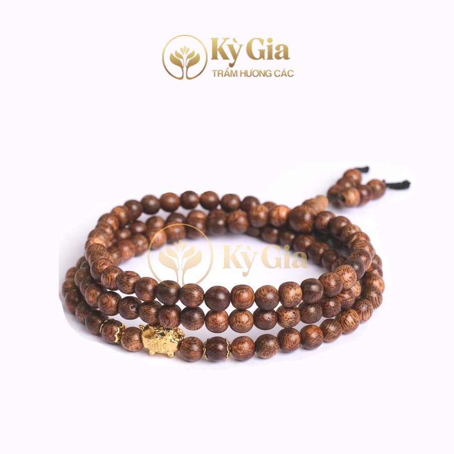 Vòng Tay Trầm Hương Kỳ Gia 108 Hạt Mix Charm Lợn Đại Cát