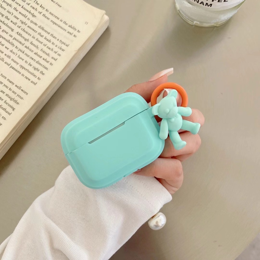 Vỏ Bảo Vệ Hộp Sạc Tai Nghe Bluetooth airpods 1 / 2 3 pro 2 Bằng Silicon Mềm Hình Gấu Dễ Thương Kèm Móc Tre