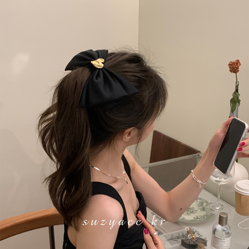 Kẹp Tóc Nơ Đen Bằng Satin Trái Tim Kim Loại Tinh Tế Và Thanh Lịch