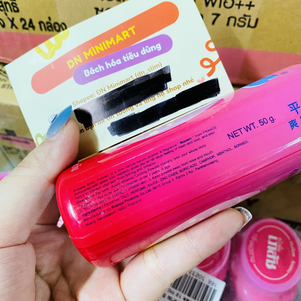 Phấn Lạnh Bhaesaj Cooling Powder 50g Thái Lan