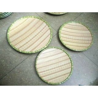 Đĩa nhựa giả mẹt rộng 20cm