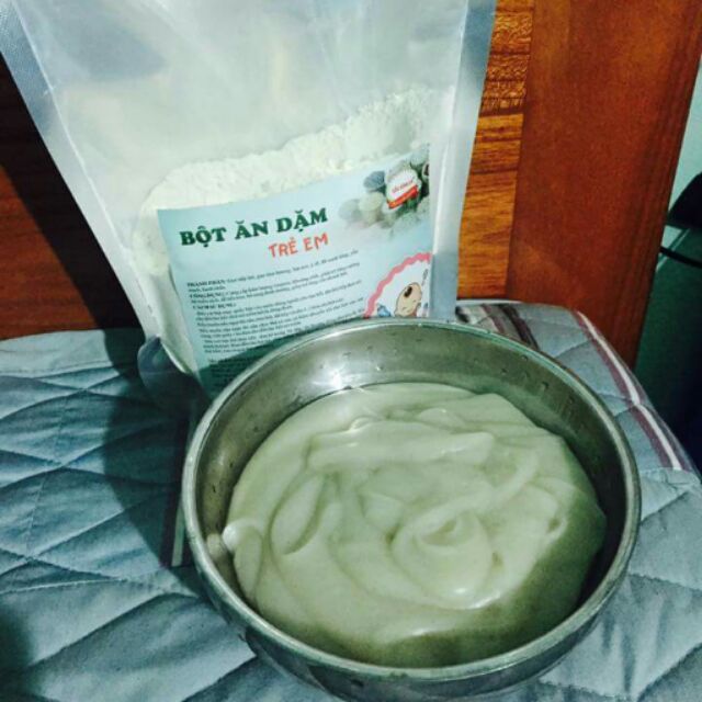 Bột ăn dặm trẻ em