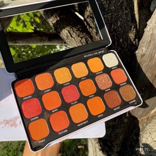 Phấn mắt Sivana colors 18 ô