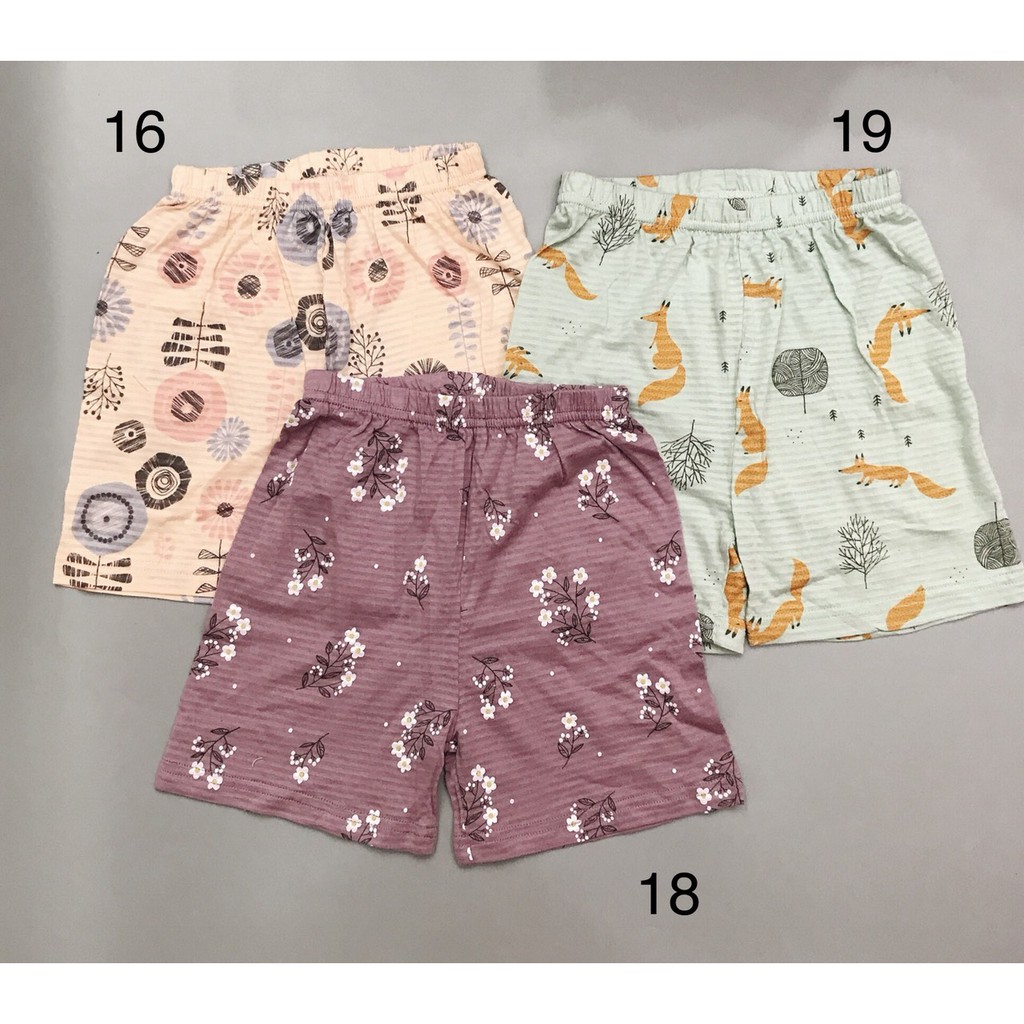 Quần đùi cotton giấy Mavarm xuất Hàn  size 120  HA0958