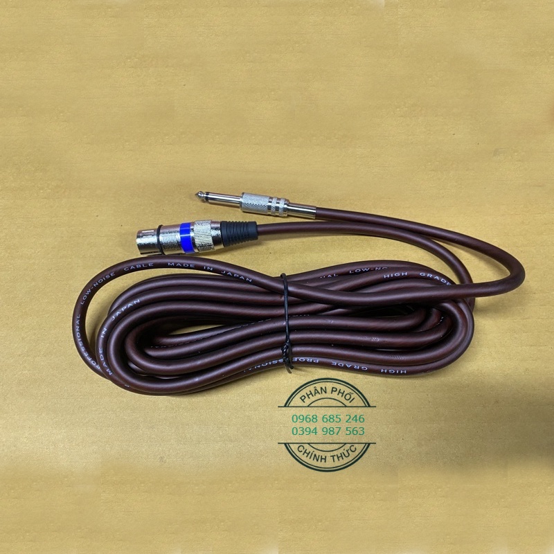 Micro có dây cao cấp TOMAHAWK hát karaoke chống hú , hút mic