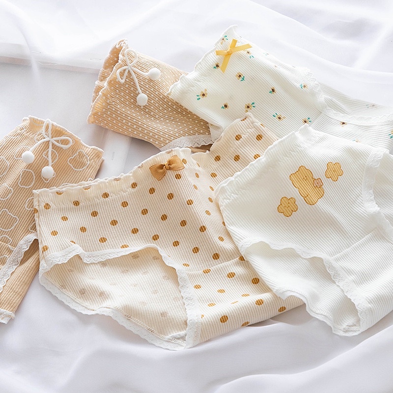 Quần Lót Cotton Trà Sữa Chấm Bi Ngang Eo Mềm Mại Co Dãn Thoáng Khí 2116