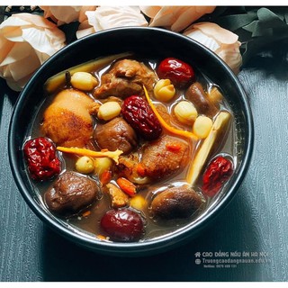 Móng giò heo cắt sẵn khay 1kg