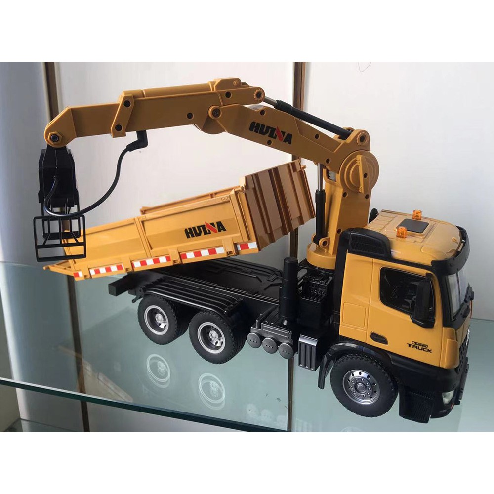 XE CẨU BEN HUINA 1575 26 KÊNH PHIÊN BẢN MỚI 2024