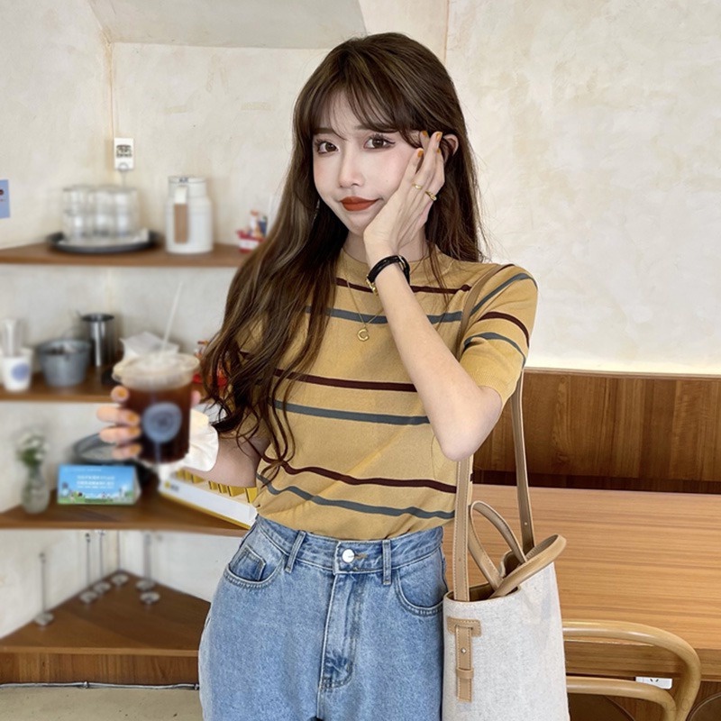 Áo Thun Nữ Tay Ngắn Cổ Tròn Phong Cách Hàn Quốc