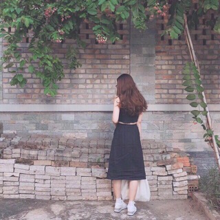 Set áo croptop + chân váy midi