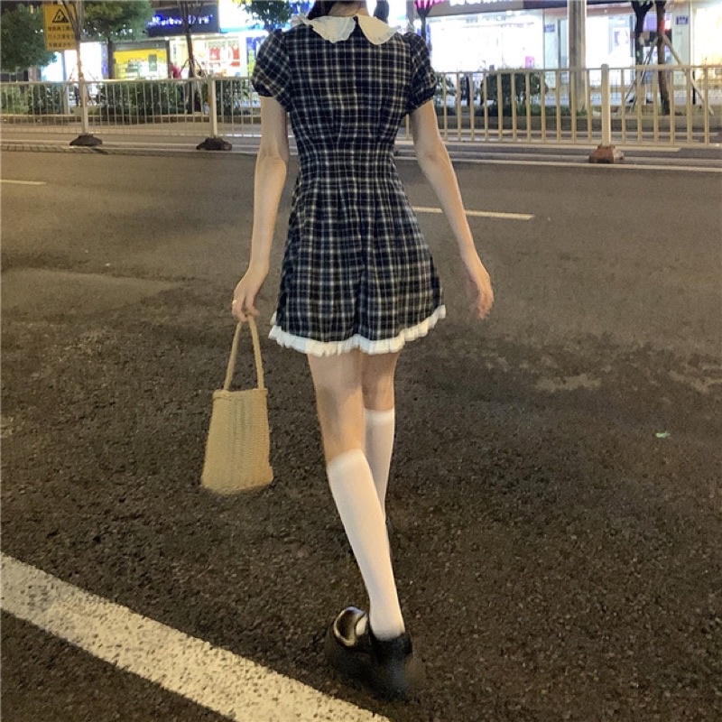 Váy tiểu thư kẻ caro đen trắng cổ sen phối bèo đính nơ dễ thương ulzzang Hàn Quốc [Yannie]