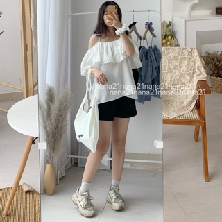 Áo trễ vai bèo