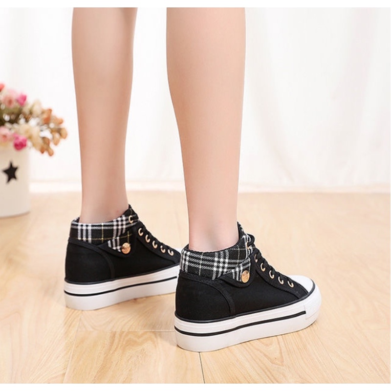 Giày ULZZANG Giày Sneaker Đế Độn Dế Bánh Mì 4CM Cổ Cao