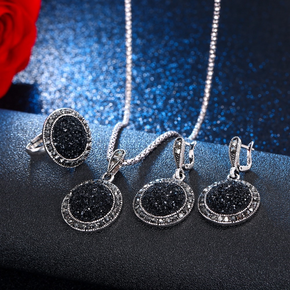 Set 4 vòng cổ + Đôi Khuyên Tai + Nhẫn Đính Đá Thời Trang Cho Nữ