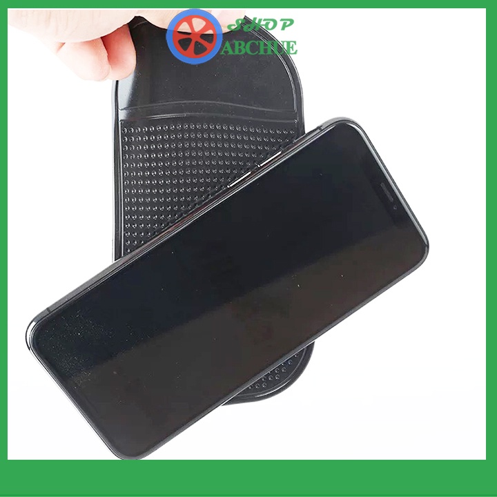 Miếng dán chống trượt điện thoại trên ô tô 13x7cm
