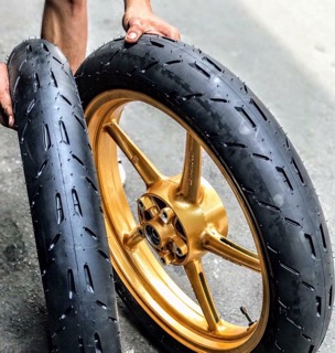 Vỏ Michelin Pilot Street Moto GP
