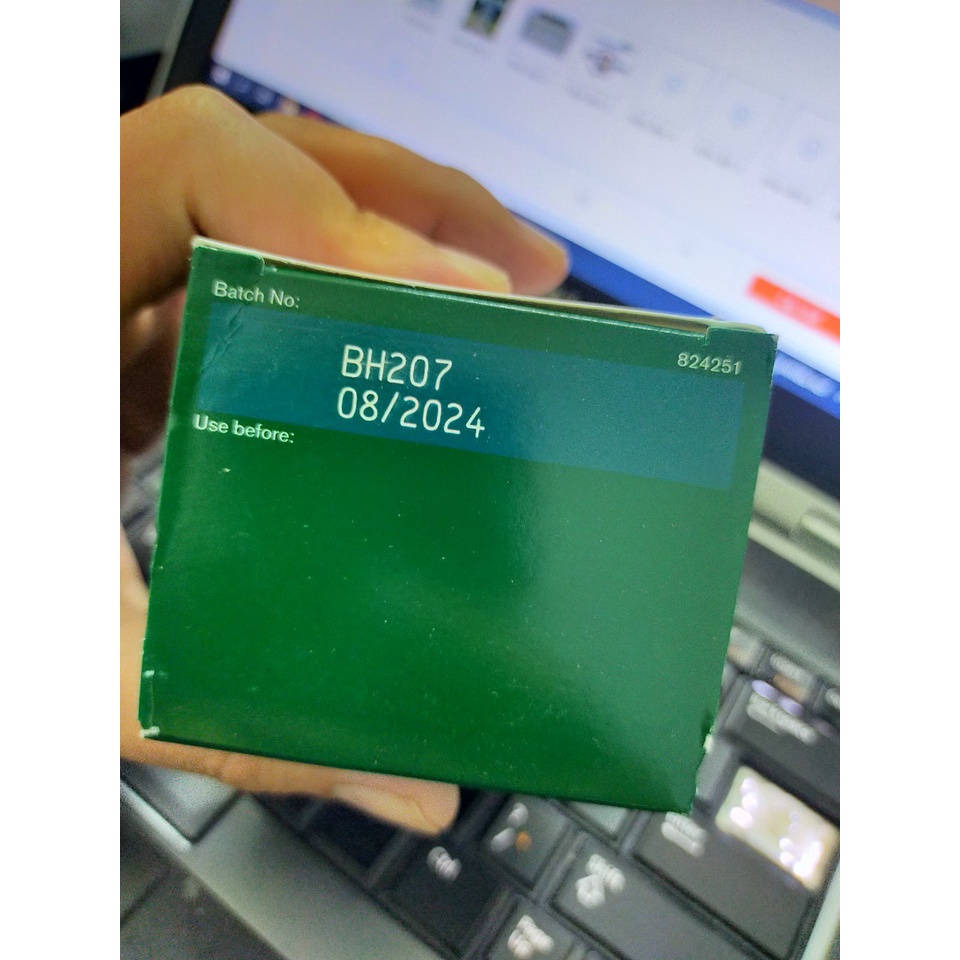 Kẹo nhai cai thuốc Nicorette 2mg vị bạc hà vỉ 15 viên