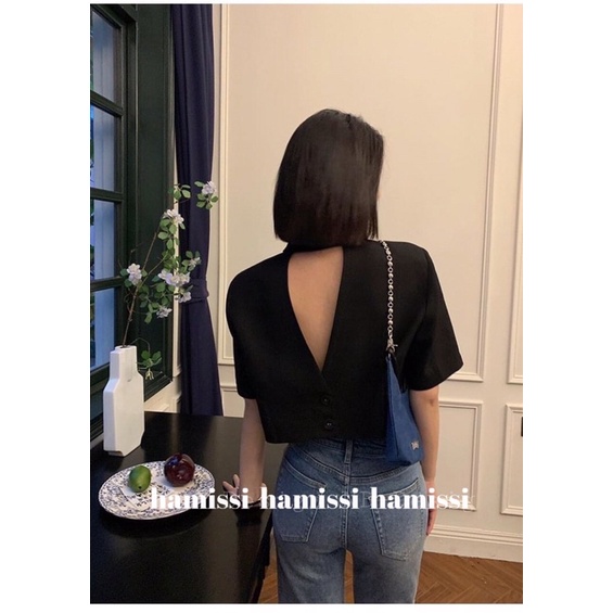 [HAMISSI] Áo blazer dáng croptop hở lưng ( hàng 2 lớp cúc bọc ) | BigBuy360 - bigbuy360.vn