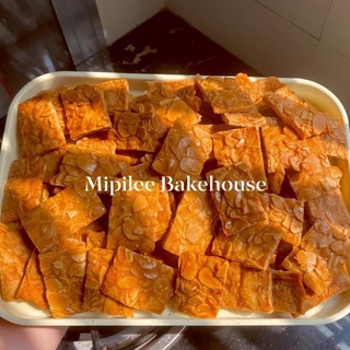Bánh Ngói Hạnh Nhân