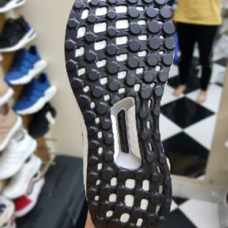 Giày utraboots đen trắng 4.0 [FULL BOX]