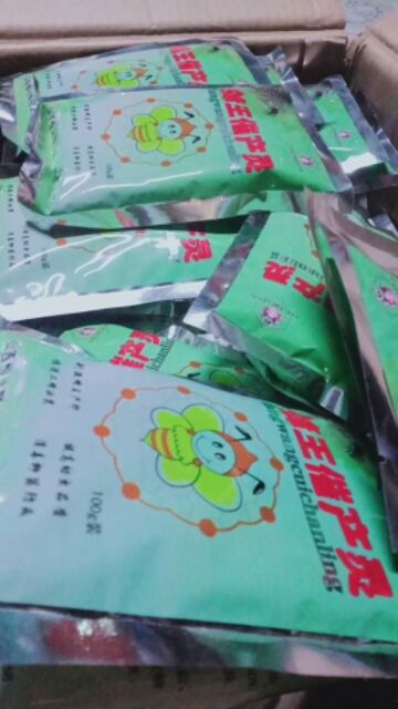 Bột dinh dưỡng kích thích ong chúa đẻ