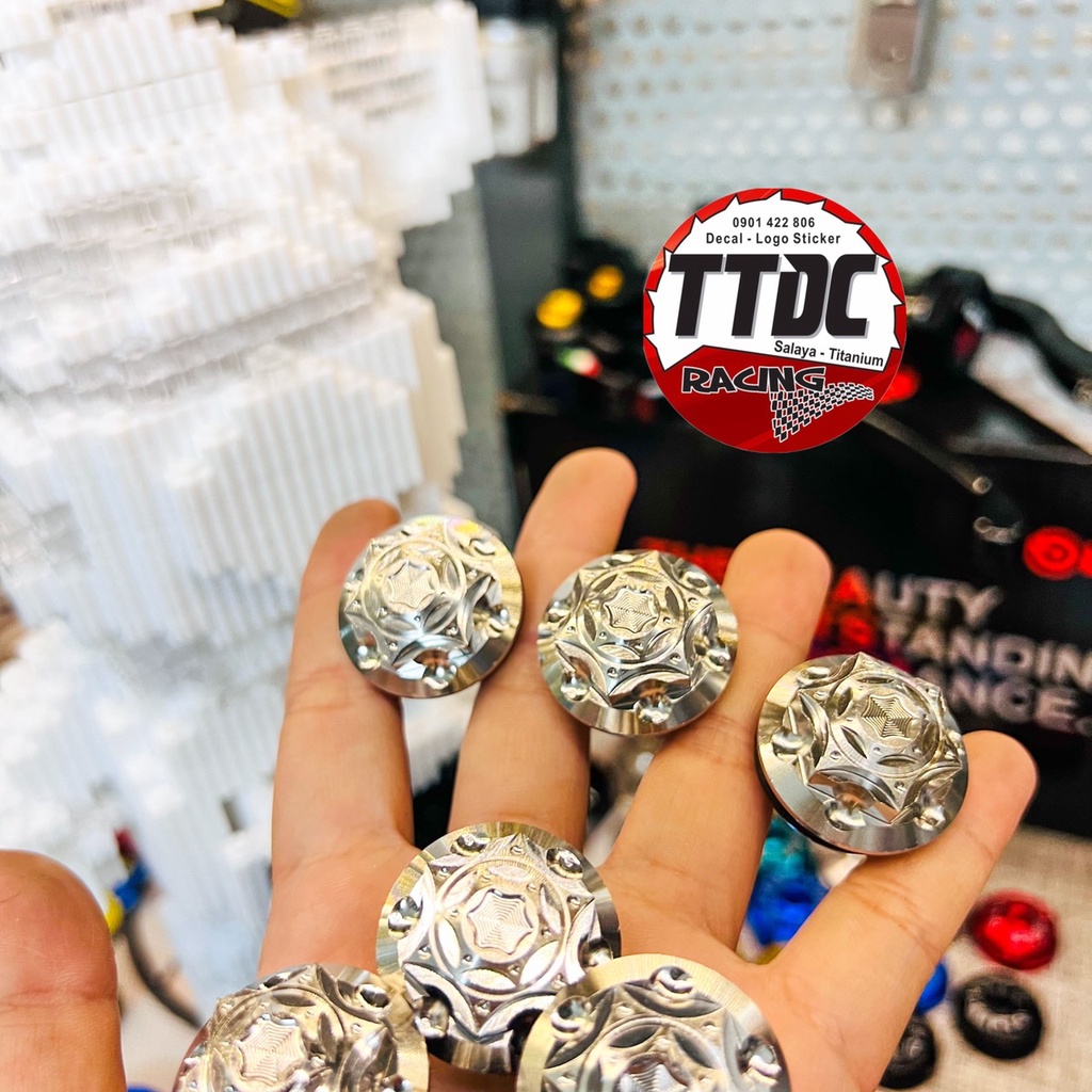 Ốc nắp nhớt salaya Honda/yamaha trụ bông s3 cực đẹp ✌