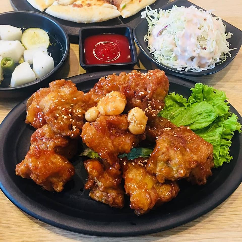 Sốt Gà Chiên 2 vị cay và phô mai O'food gói 120g