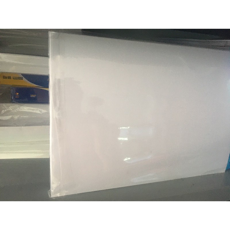 Giấy in ảnh A4 - xấp 100 tờ 1 mặt bóng - Định lượng 140gms