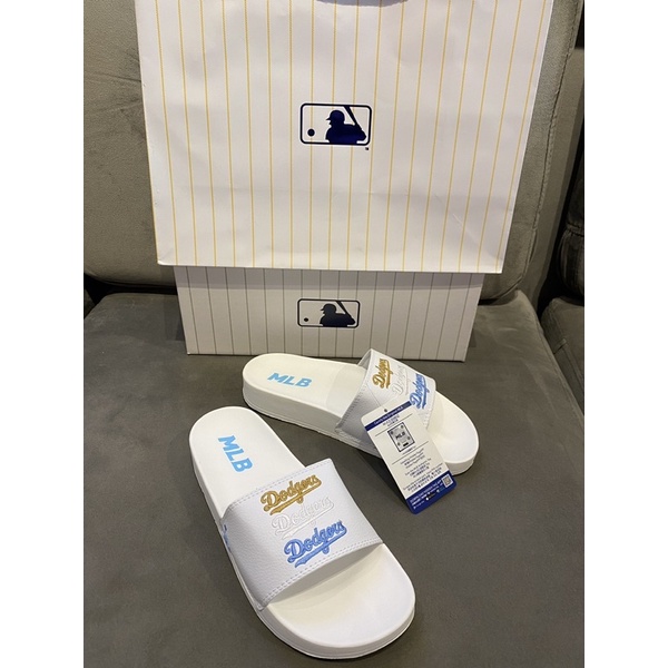 Dép M.L.B DODGERS NỮ LOGO THÊU [ Fullbox - Hỗ trợ đổi size ]