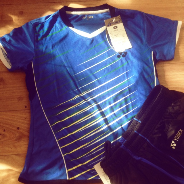 XẢ KHO BỘ YONEX NỮ SIZE M