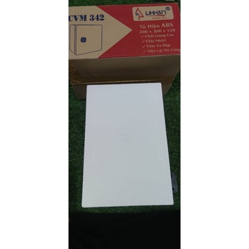Vỏ tủ điện nhựa 200*300*150 Lihhan